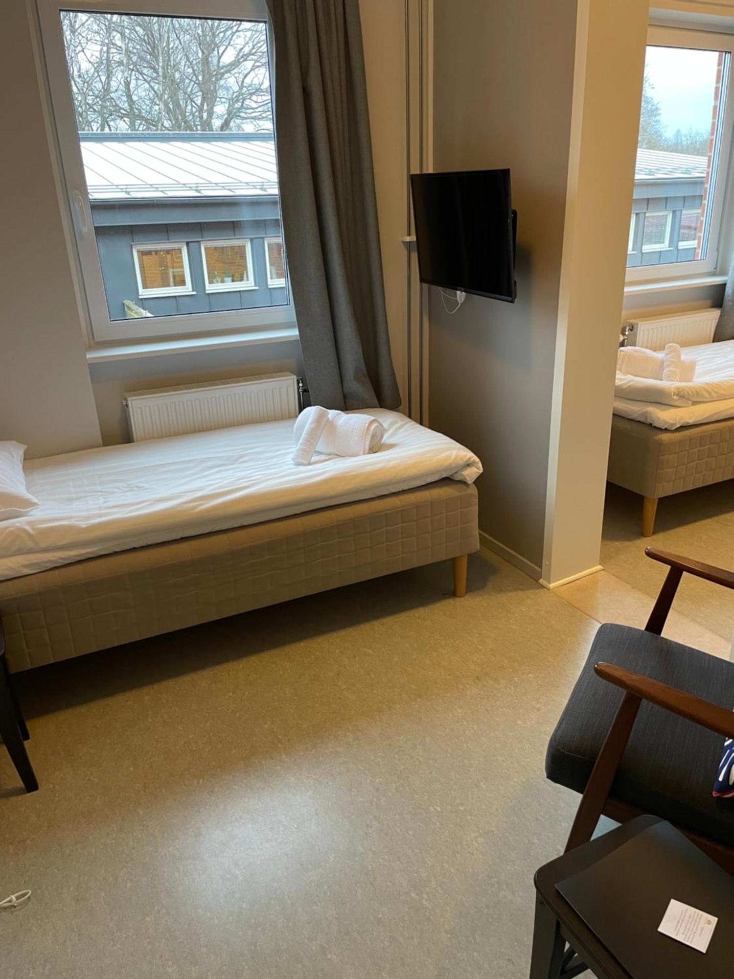 Broholm Bed&Breakfast Lidköping Quarto foto